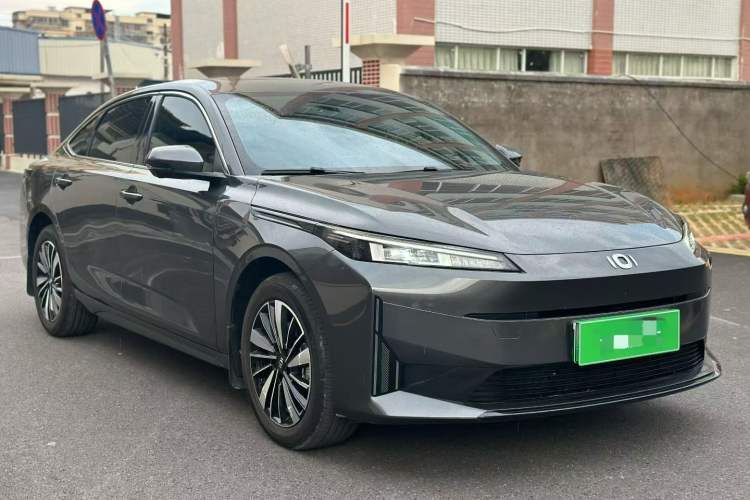 Used  A05 2025 Truly Delicious Edition 145 Beyond-Grade Version
