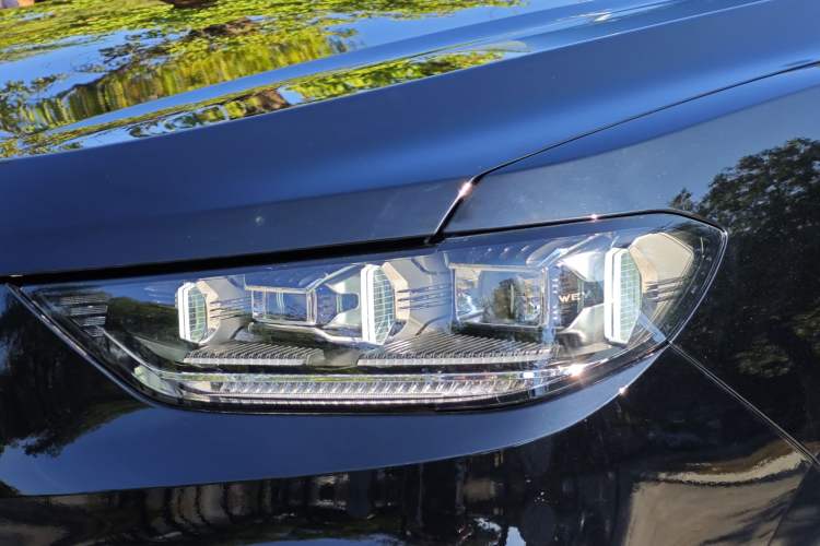 Used Wey VV5 2021 1.5T Two-Wheel Drive Smart Pioneer
