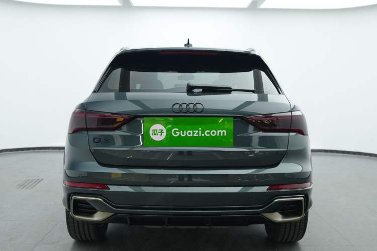 Used Audi Q3 2024 40 TFSI RS Package Performance Model
