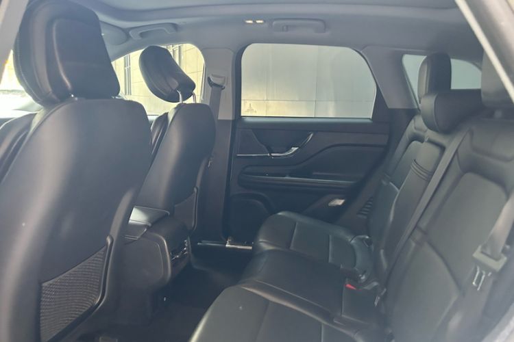 Used Lincoln Corsair 2021 2.0T Two-Wheel-Drive Luxury Edition
