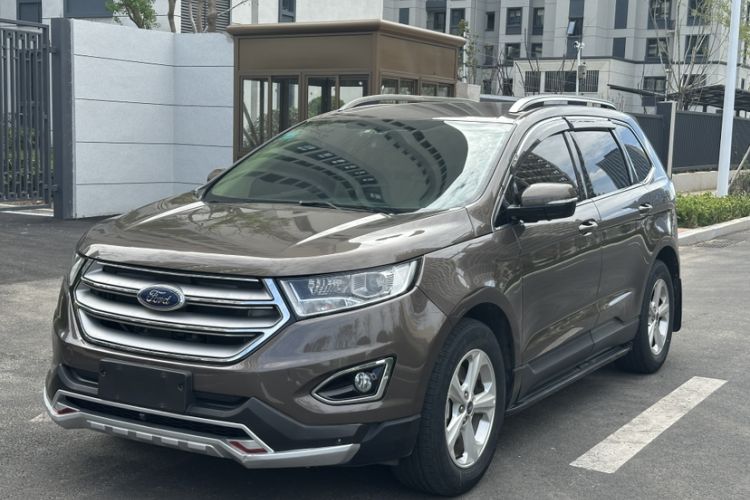 Used Ford Edge 2016 EcoBoost 245 Two-Wheel-Drive Titanium 5-Seater
