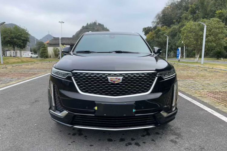 Used Cadillac XT6 2022 2.0T Six-Seater Two-Wheel-Drive Luxury Version
