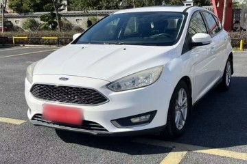 Used Ford Focus 2015 Hatchback EcoBoost 125 Automatic Supreme Style Edition