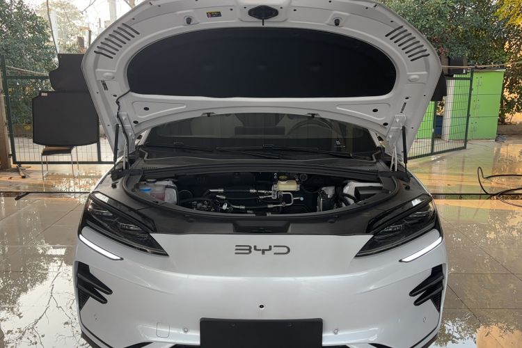 Used BYD Song PLUS New Energy 2025 EV Intelligent Driving Version 520km Premium Model