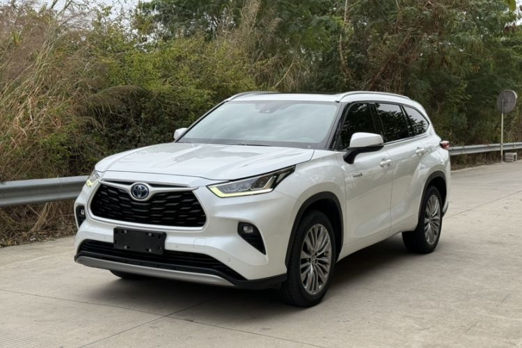 Used Toyota Highlander 2022 Dual-Engine 2.5L Four-Wheel Drive Prestige Version 7 Seats