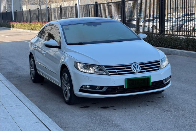 Used Volkswagen FAW-Volkswagen CC 2016 1.8TSI Prestige Model
