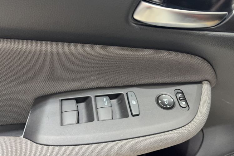 Used Honda LIFE 2021 1.5L CVT SPORT Heartbeat Edition
