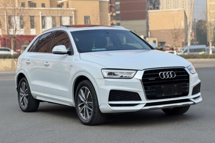 Used Audi Q3 2018 30th Anniversary Edition 40 TFSI quattro all-wheel-drive sport model
