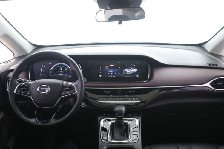 Used GAC Trumpchi M6 2021 PRO 270T DCT Luxury Edition
