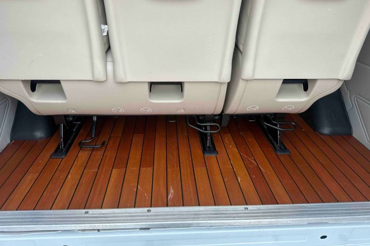 Used JMC Fushun 2023 2.0T Manual Mid-axle Mid-roof Business-Class 9-Seater (Non-Commercial)