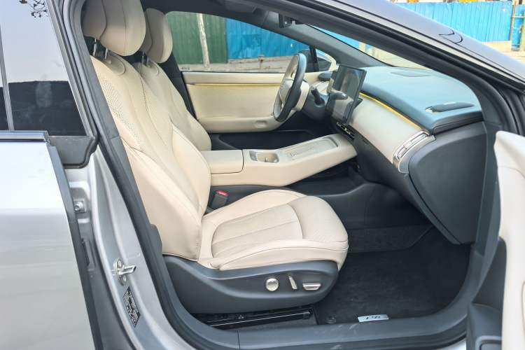 Used XPeng P7+ 2024 Long-Range Max
