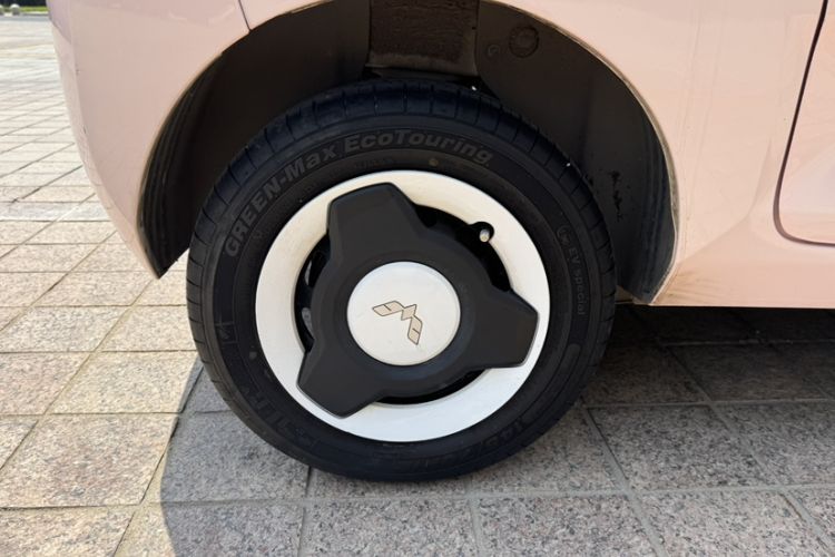 Used Wuling Hongguang MINIEV 2021 Macaron Premium Model – Lithium-NMC
