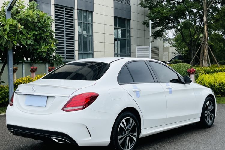 Used Mercedes-Benz C-Class 2017 Restyled C 200 Sport Edition
