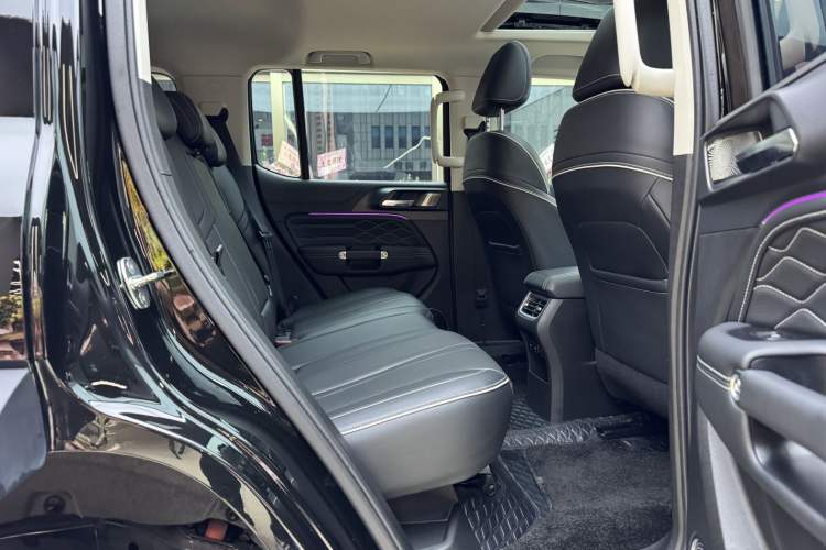 Used Tank 300 2023 2.0T Iron Rider 02
