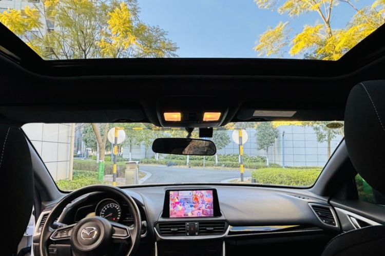 Used Mazda CX-4 2018 2.0L Automatic Two-Wheel Drive Blue Sky Dynamic Version China V Standard
