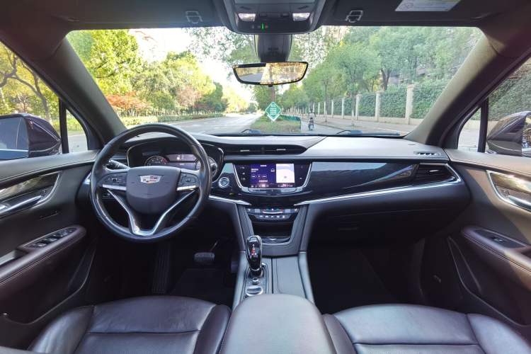 Used Cadillac XT6 2020 28T Six-Seater Four-Wheel-Drive Luxury Version
