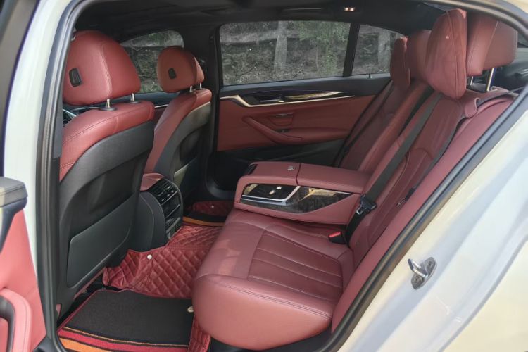 Used BMW 5 Series 2018 Restyled 530Li Leading Edition M Sport Package