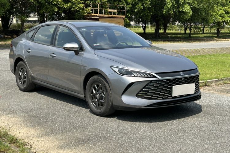 Used BYD Qin PLUS 2025 DM-i Smart Drive 55KM Leading Model