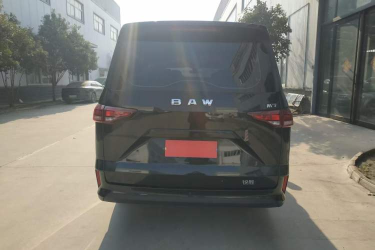 Used  Ruisheng Ace M7 2023 2.0L Long Wheelbase Wealth Creation Version 7 Seats