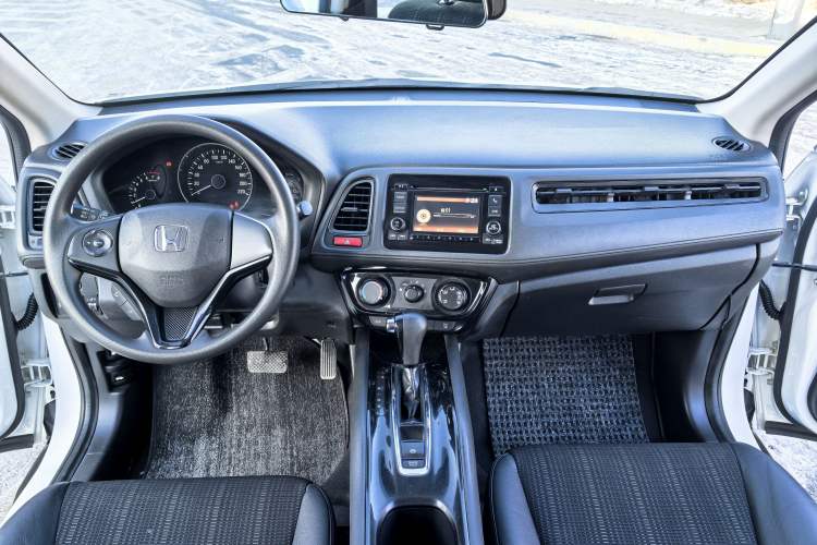 Used Honda Vezel 2015 1.8L CVT 2WD Elite Model
