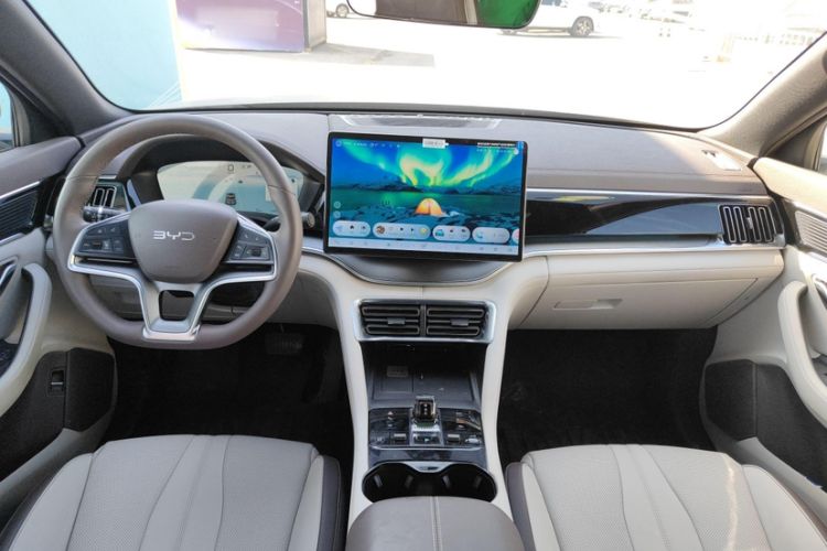 Used BYD Song PLUS New Energy 2025 EV with 605 km Range – Flagship Version
