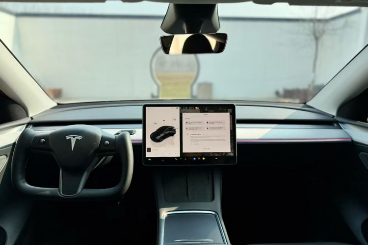 Used Tesla Model Y 2024 Rear-Wheel-Drive Version