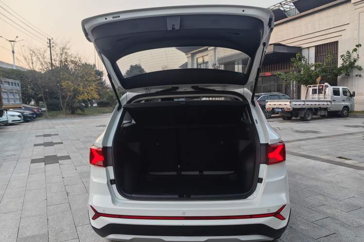 Used Jetta VS7 2023 280TSI Automatic Trend Edition
