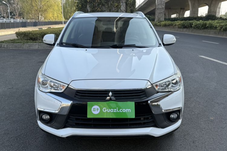 Used Mitsubishi ASX 2016 1.6L Manual Two-Wheel Drive Pioneer Edition
