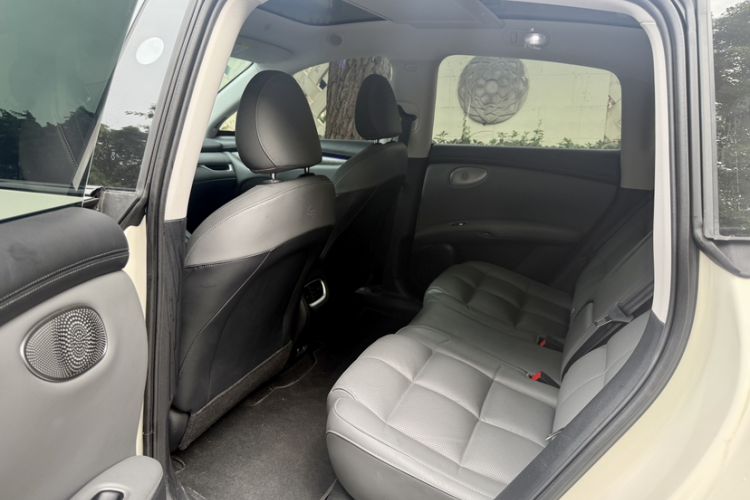 Used  LS6 2025 Lingli Intelligent Driving Theater Edition