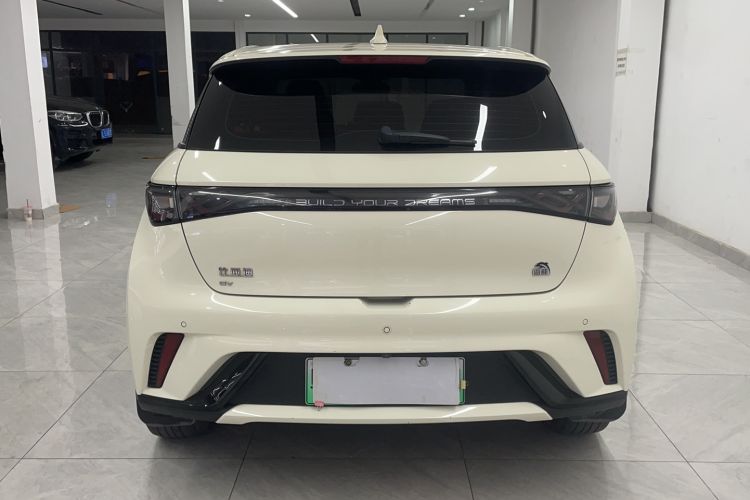 Used BYD Dolphin 2023 420 km Fashion Edition
