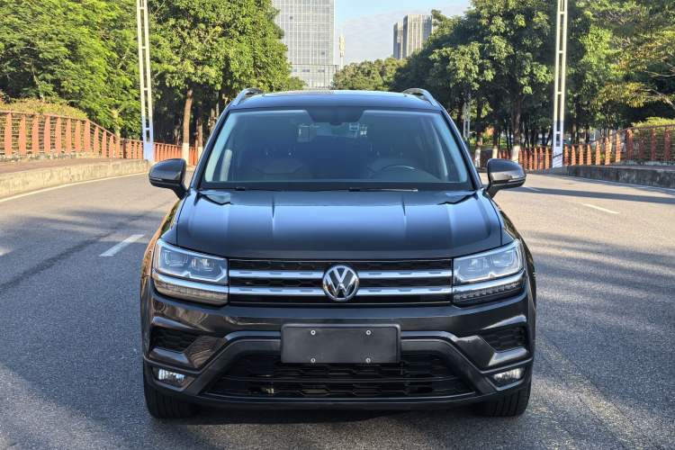 Used Volkswagen Tharu 2019 280TSI Two-Wheel Drive Luxury Version China VI Standard
