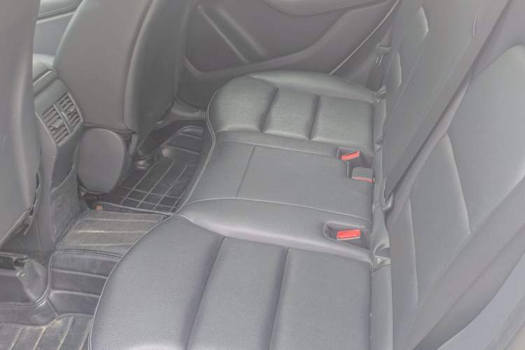 Used Mercedes-Benz B-Class 2015 B 200 Fashion Model
