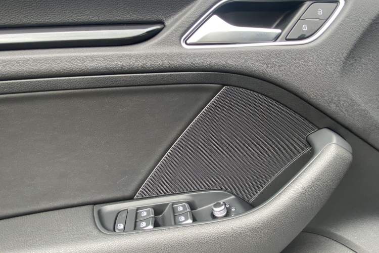 Used Audi A3 2019 Limousine 35 TFSI Fashion Edition China V standard
