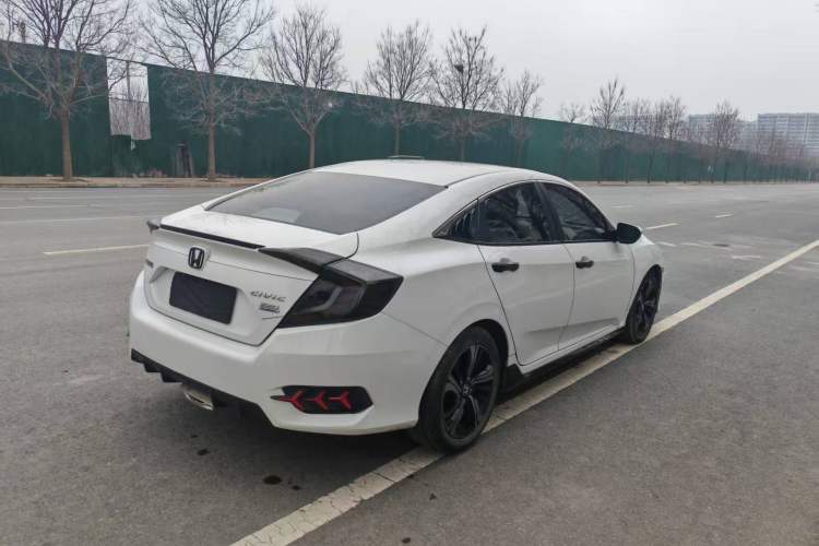 Used Honda Civic 2019 220TURBO CVT Dynamic Edition China VI Emission Standard