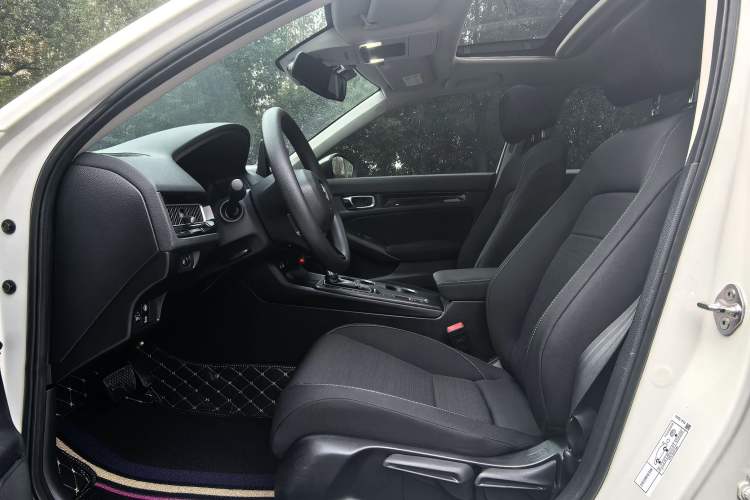 Used Honda Civic 2023 240TURBO CVT Dynamic Edition
