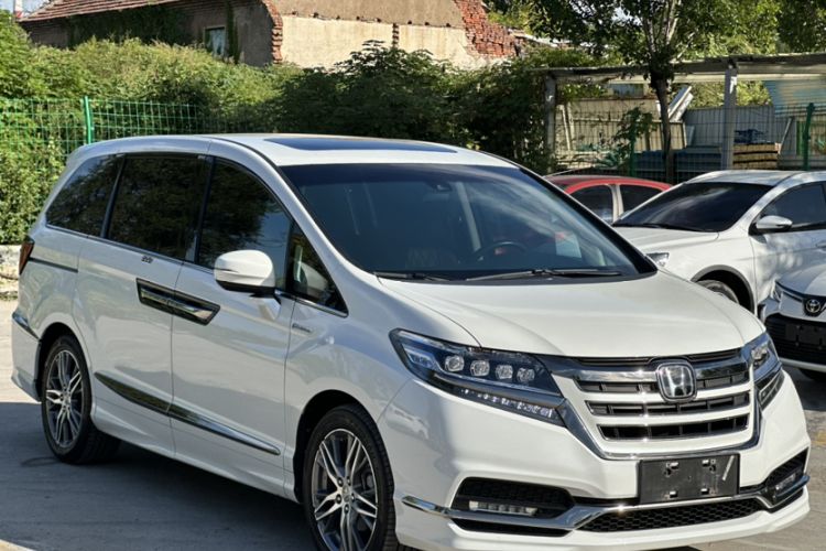 Used Honda Elysion 2019 2.0L Hybrid Luxury Edition
