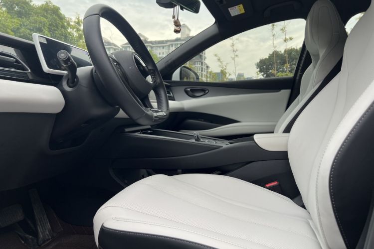 Used BYD Seal 06 New Energy 2024 DM-i 80KM Prestige Model
