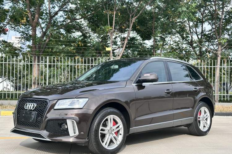 Used Audi Q5 2017 Plus 40 TFSI Technology Model
