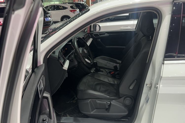 Used Volkswagen Tiguan L 2023 330TSI Automatic Two-Wheel Drive Comfort Edition
