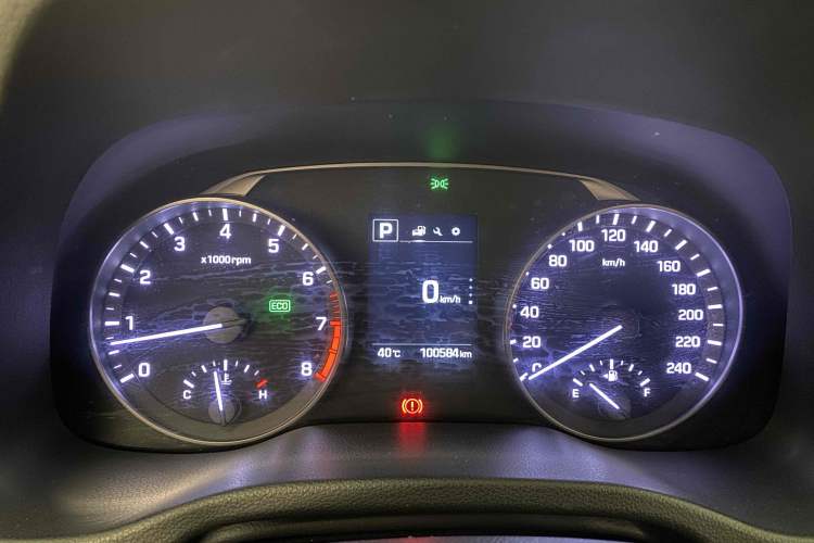 Used Hyundai Elantra 2016 1.6L Automatic ZhiXuan – Elite Version
