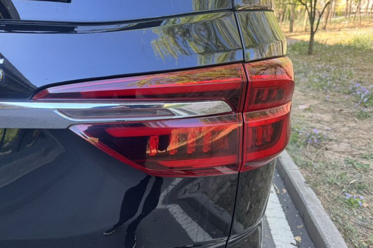 Used SAIC MAXUS G20 2020 2.0T Gasoline Automatic ZhiZun Edition
