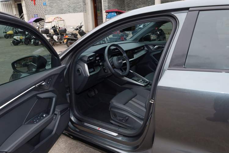 Used Audi A3 2022 Sportback 35 TFSI Fashionable Sports Model
