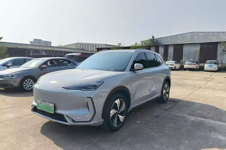 Used  E5 2024 530km Starship Edition
