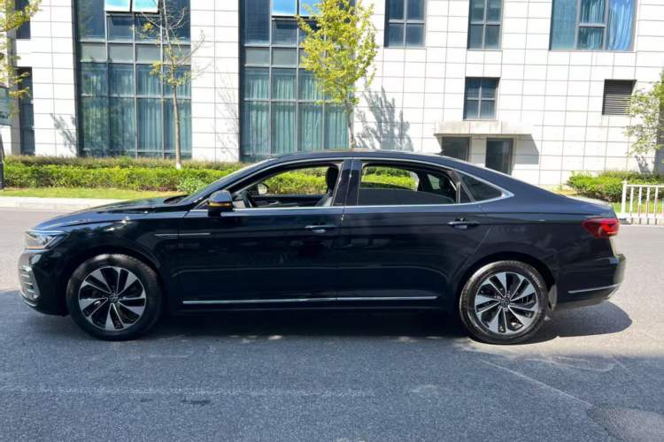 Used Volkswagen Passat 2023 330TSI Elite Edition

