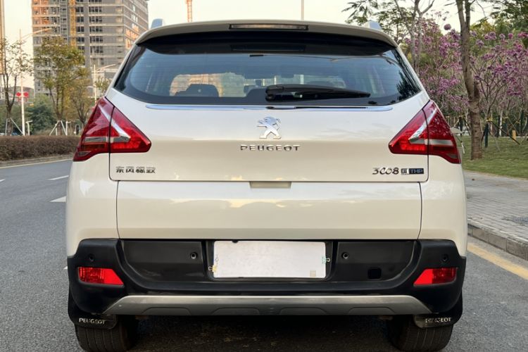 Used Peugeot 3008 2015 1.6THP Automatic Classic Edition