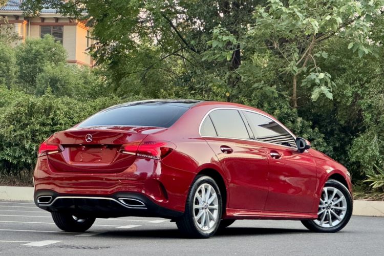 Used Mercedes-Benz A-Class 2020 Restyled A 200 L Sport Sedan Fashion Version