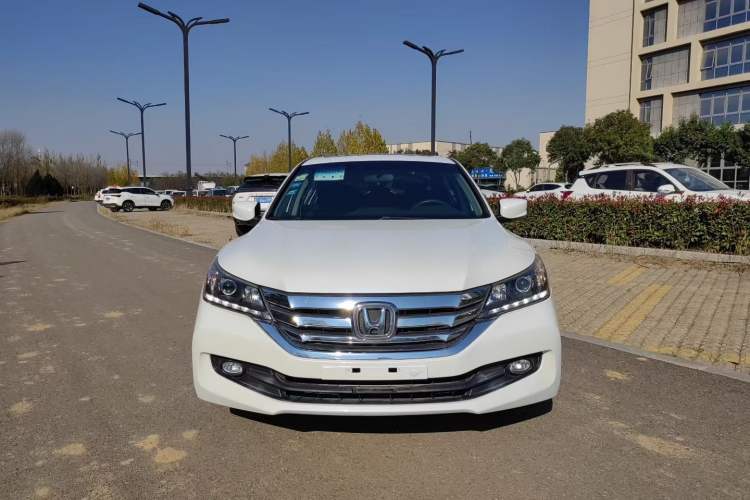 Used Honda Accord 2015 2.0L LX Comfort Edition
