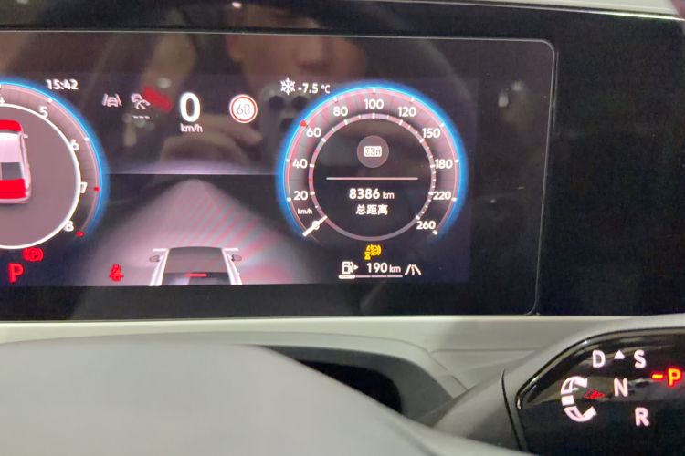 Used Volkswagen Magotan 2024 300TSI DSG Prestige Edition—A Real Eye-Catcher