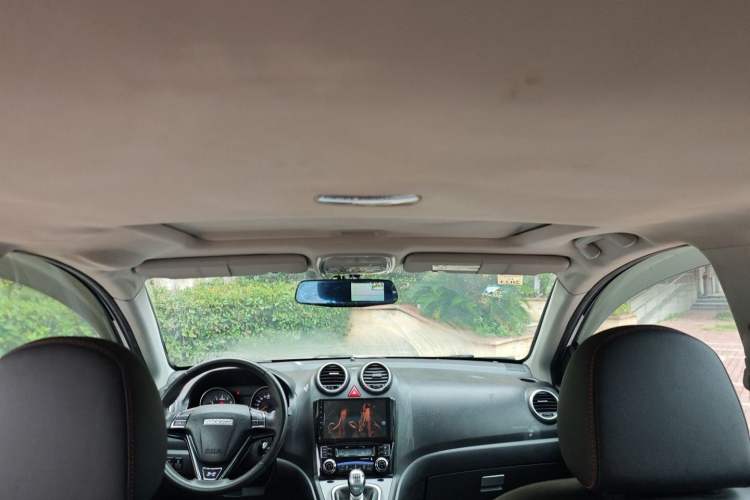 Used Haval H6 2016 Upgraded Model 1.5T Manual Two-Wheel Drive Elite Version