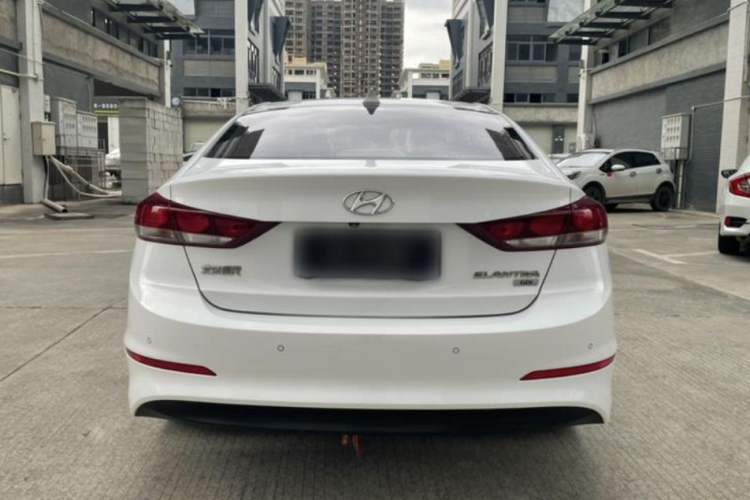 Used Hyundai Elantra 2016 1.6L Automatic ZhiXuan – Elite Version
